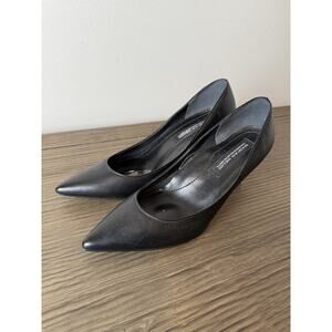 Mamian Black Pumps Heals Pointed Toe Women's Sz 23.5 US 7